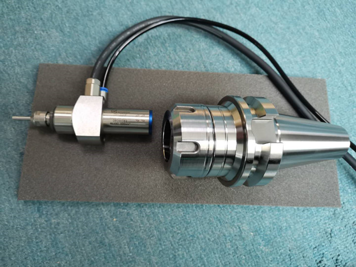 喷丝板钻孔加工动力头主轴.jpg 喷丝板钻孔加工动力头主轴.jpg