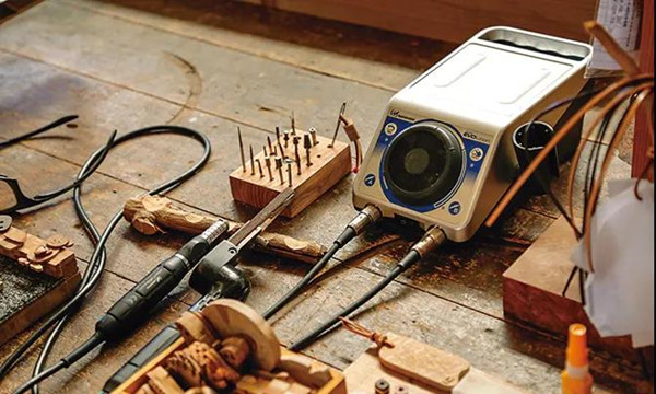 日本NAKANISHI高速打磨机.jpg 日本NAKANISHI高速打磨机.jpg