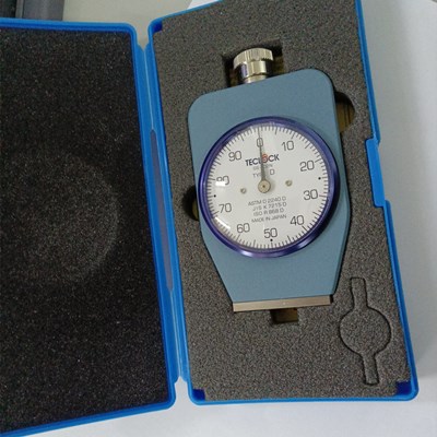 得乐橡胶硬度计.jpg 得乐橡胶硬度计.jpg