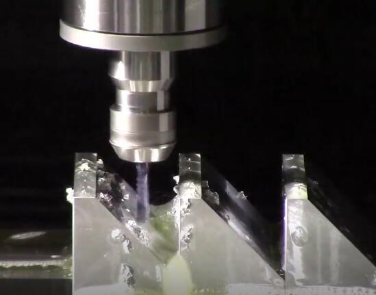 中心出水主轴11.jpg 中心出水主轴11.jpg