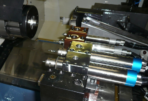 日本高速钻孔电主轴.png 日本高速钻孔电主轴.png