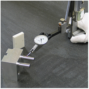 半径R孔位平行度测量.jpg 半径R孔位平行度测量.jpg