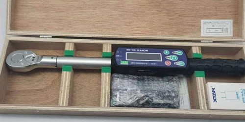 中村数显扭矩扳手.jpg 中村数显扭矩扳手.jpg