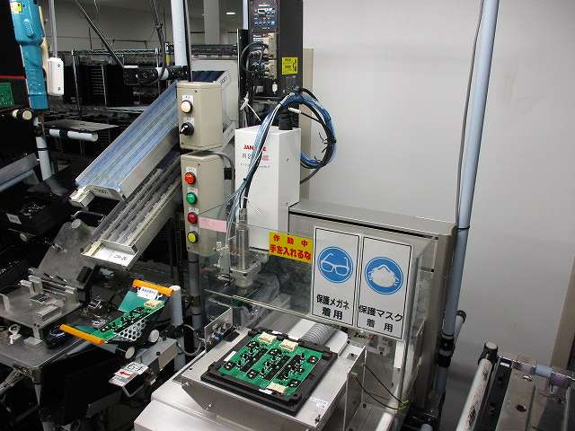 PCB电路板切割.png PCB电路板切割.png