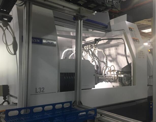 西铁城走心机L32加装高频铣.jpg 西铁城走心机L32加装高频铣.jpg