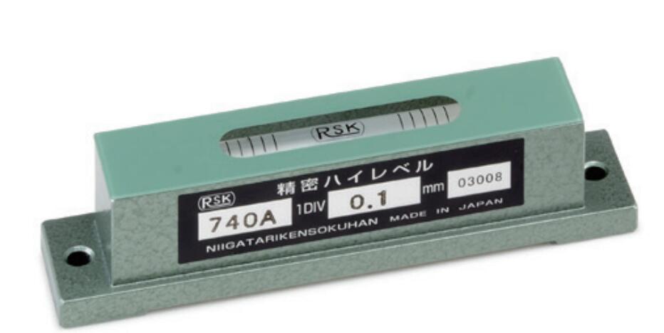 740A01.jpg 740A01.jpg