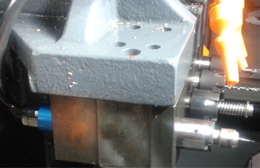 BM-322走心机<a href='/zouxinjigaopinx.htm' class='keys' title='点击查看关于高频铣的相关信息' target='_blank'>高频铣</a>.png BM-322走心机高频铣.png