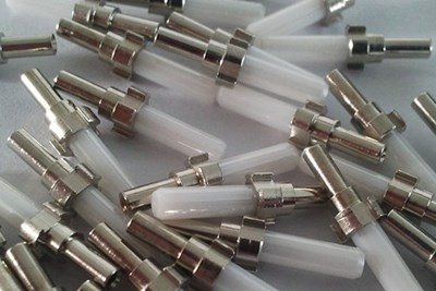 光纤陶瓷插芯内孔研磨.jpg 光纤陶瓷插芯内孔研磨.jpg