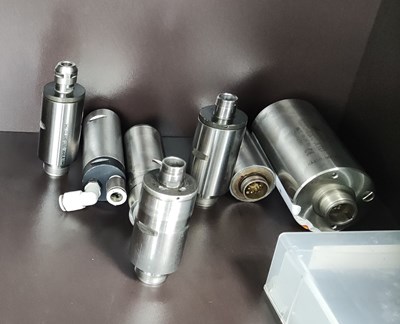 分板机主轴维修.jpg 分板机主轴维修.jpg