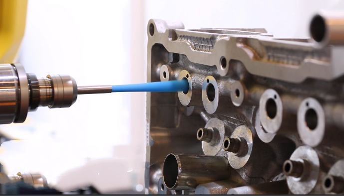 铝合金汽缸盖去毛刺.png 铝合金汽缸盖去毛刺.png