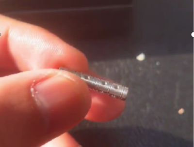 走心机钻0.9mm小孔.png 走心机钻0.9mm小孔.png