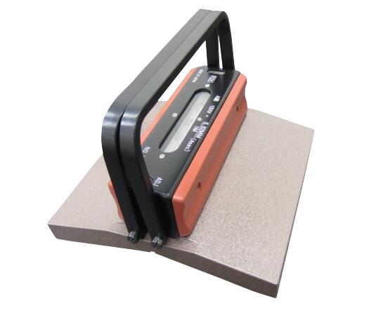 RSK鞍型水平仪.jpg RSK鞍型水平仪.jpg