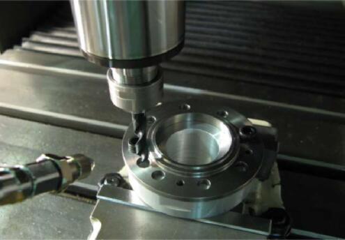 灰口铸铁钻孔.jpg 灰口铸铁钻孔.jpg