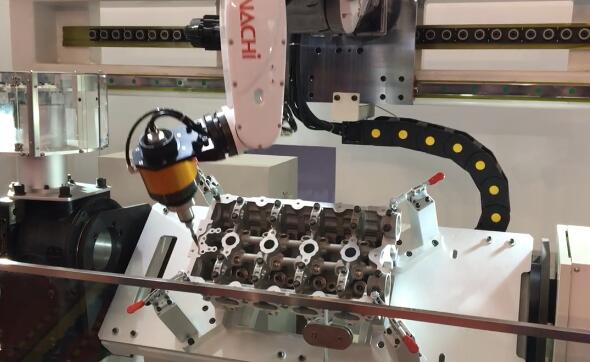 汽缸盖去毛刺浮动主轴.jpg 汽缸盖去毛刺浮动主轴.jpg