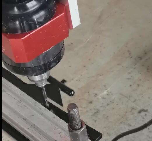 ABS材料切割电主轴.jpg