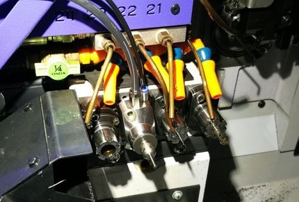 M2小径内螺纹铣削.jpg M2小径内螺纹铣削.jpg