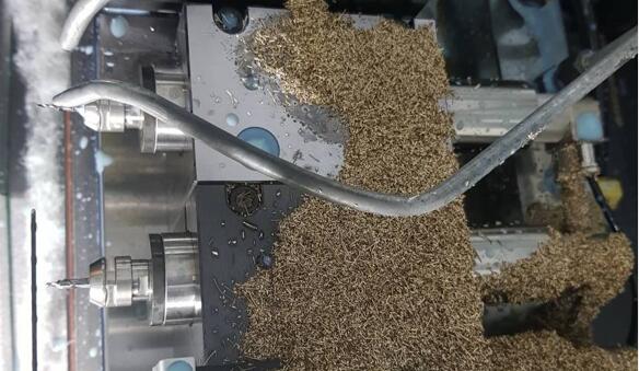 30排刀机钻孔动力头.jpg 30排刀机钻孔动力头.jpg