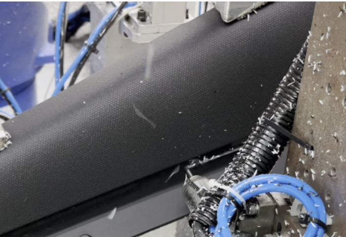 汽车塑料外壳铣削.png 汽车塑料外壳铣削.png