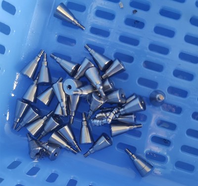 西铁城走心机铣梅花.jpg 西铁城走心机铣梅花.jpg