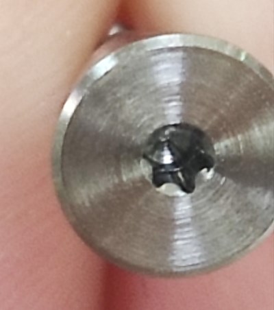 梅花精密铣削.jpg 梅花精密铣削.jpg