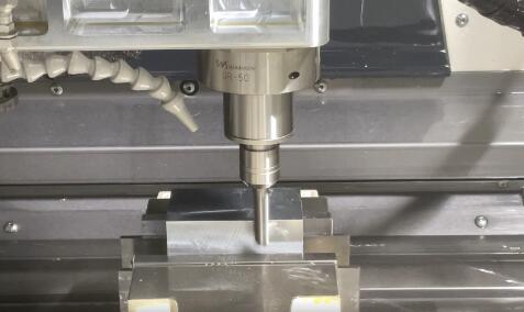 铝合金铣削电主轴.jpg 铝合金铣削电主轴.jpg