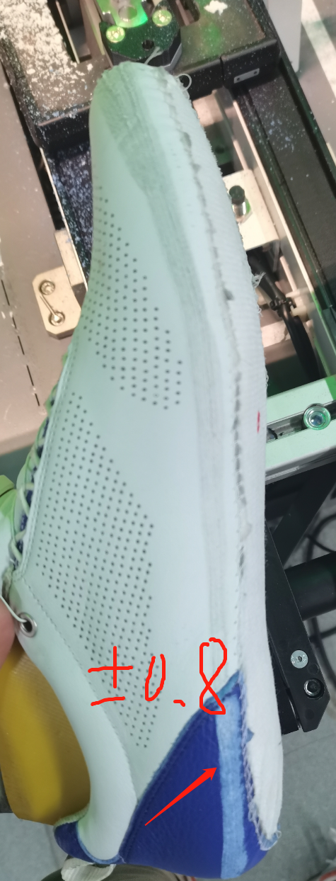 鞋底打磨去毛刺.png 鞋底打磨去毛刺.png