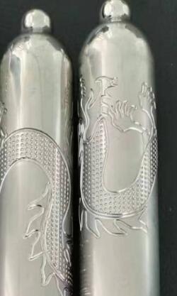 不锈钢圆柱体表面雕刻.jpg 不锈钢圆柱体表面雕刻.jpg