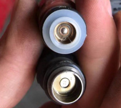 喷油嘴钻孔.png 喷油嘴钻孔.png