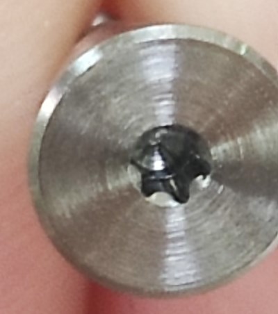 牙钉铣梅花.jpg 牙钉铣梅花.jpg