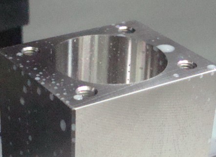 冷却水配管块(半导体制造设备).jpg 冷却水配管块(半导体制造设备).jpg