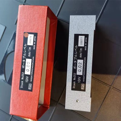 252-02半导体设备水平仪.jpg 252-02半导体设备水平仪.jpg