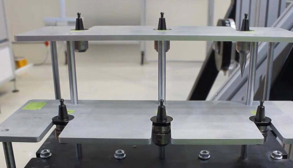 自动换刀主轴刀座.jpg 自动换刀主轴刀座.jpg