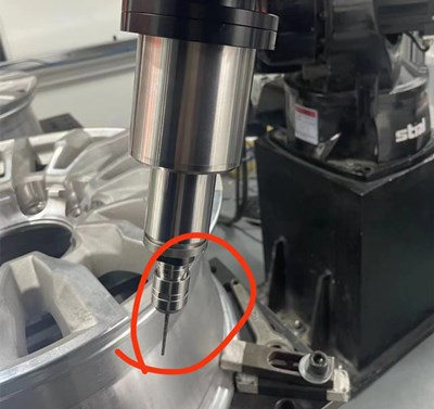 汽车轮毂去毛刺.jpg 汽车轮毂去毛刺.jpg