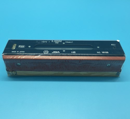 A级高精密条式水平仪.jpg A级高精密条式水平仪.jpg