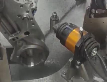 铸件内孔去毛刺.png 铸件内孔去毛刺.png