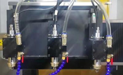 高尔夫球头铣削2.jpg 高尔夫球头铣削2.jpg