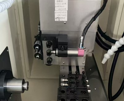 排刀机加装msiy电主轴.jpg 排刀机加装msiy电主轴.jpg