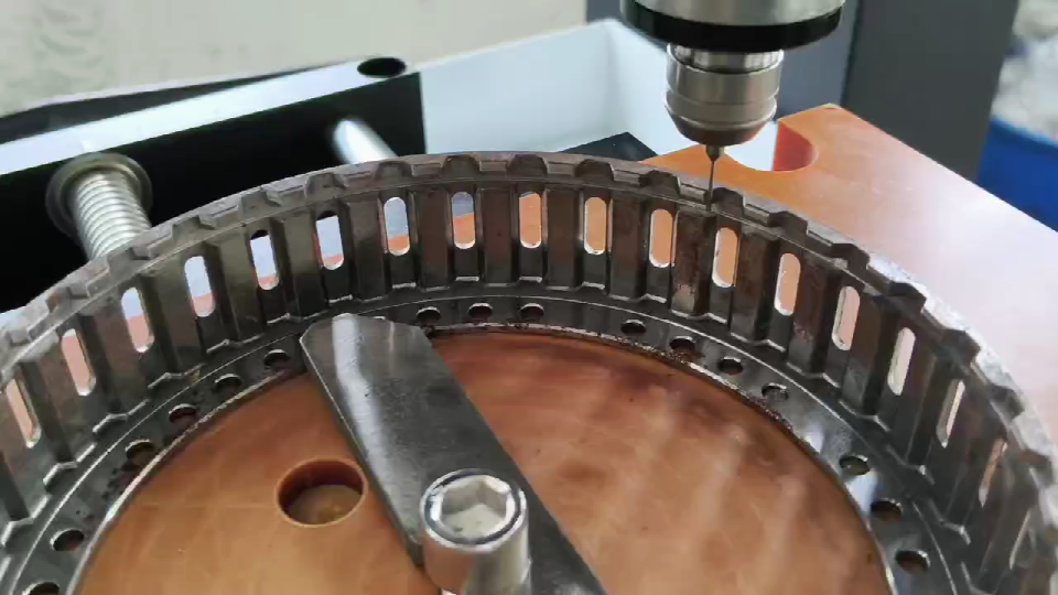 齿轮打磨抛光.png 齿轮打磨抛光.png