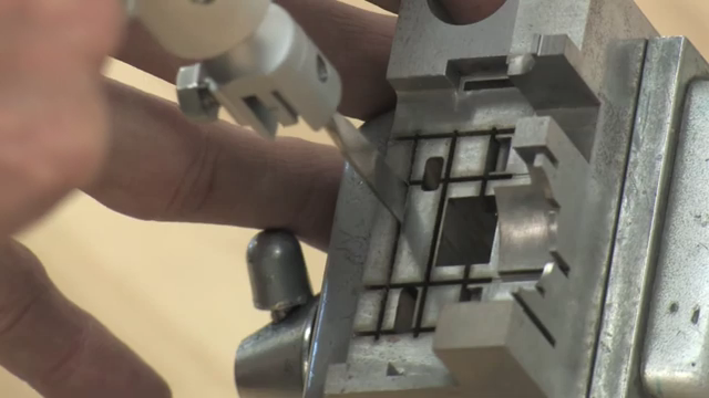 NLS-100往复式打磨机 (1).png NLS-100往复式打磨机 (1).png