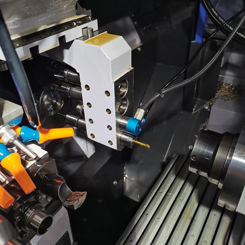 斯大走心机挂架加装<a href='/zouxinjigaopinx.htm' class='keys' title='点击查看关于高频铣的相关信息' target='_blank'>高频铣</a>BM-322.jpg