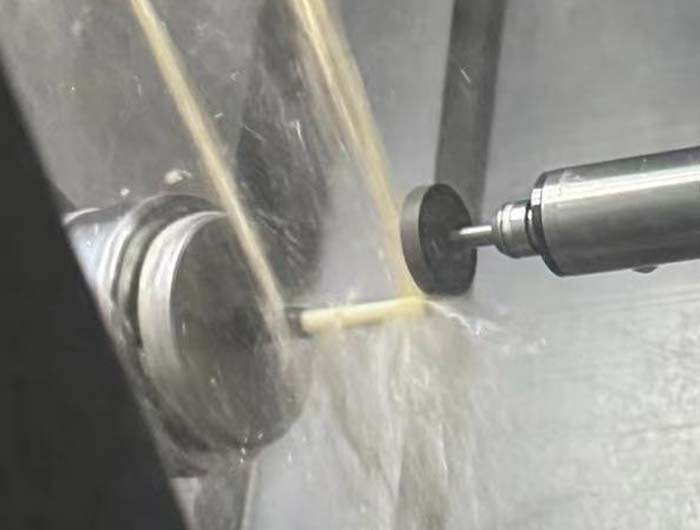 陶瓷插芯研磨主轴.jpg 陶瓷插芯研磨主轴.jpg